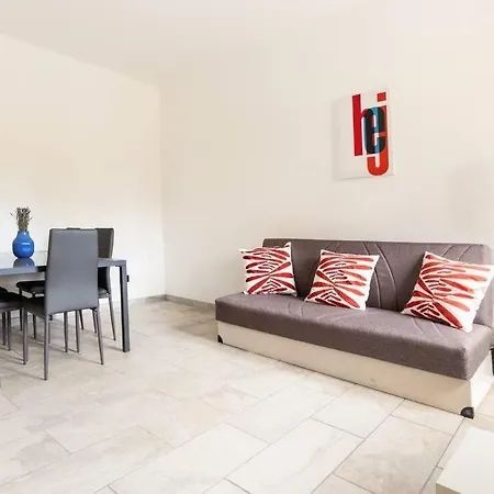 Apartamento Unico A Con 3 E Parcheggio Gratuito
