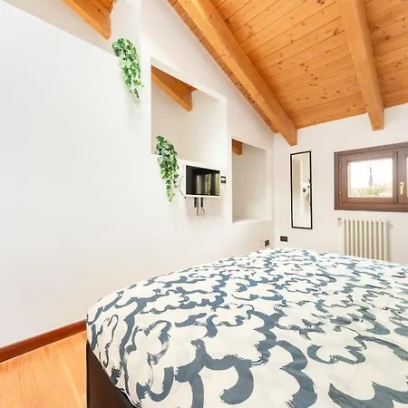 Unico A Con 3 E Parcheggio Gratuito Bologna