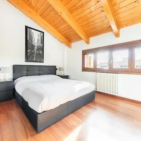 Unico A Con 3 E Parcheggio Gratuito Apartament