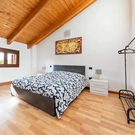 Unico A Con 3 E Parcheggio Gratuito Bologna