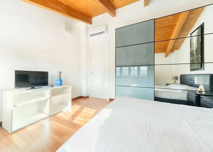 Διαμέρισμα Unico A Con 3 E Parcheggio Gratuito Μπολόνια